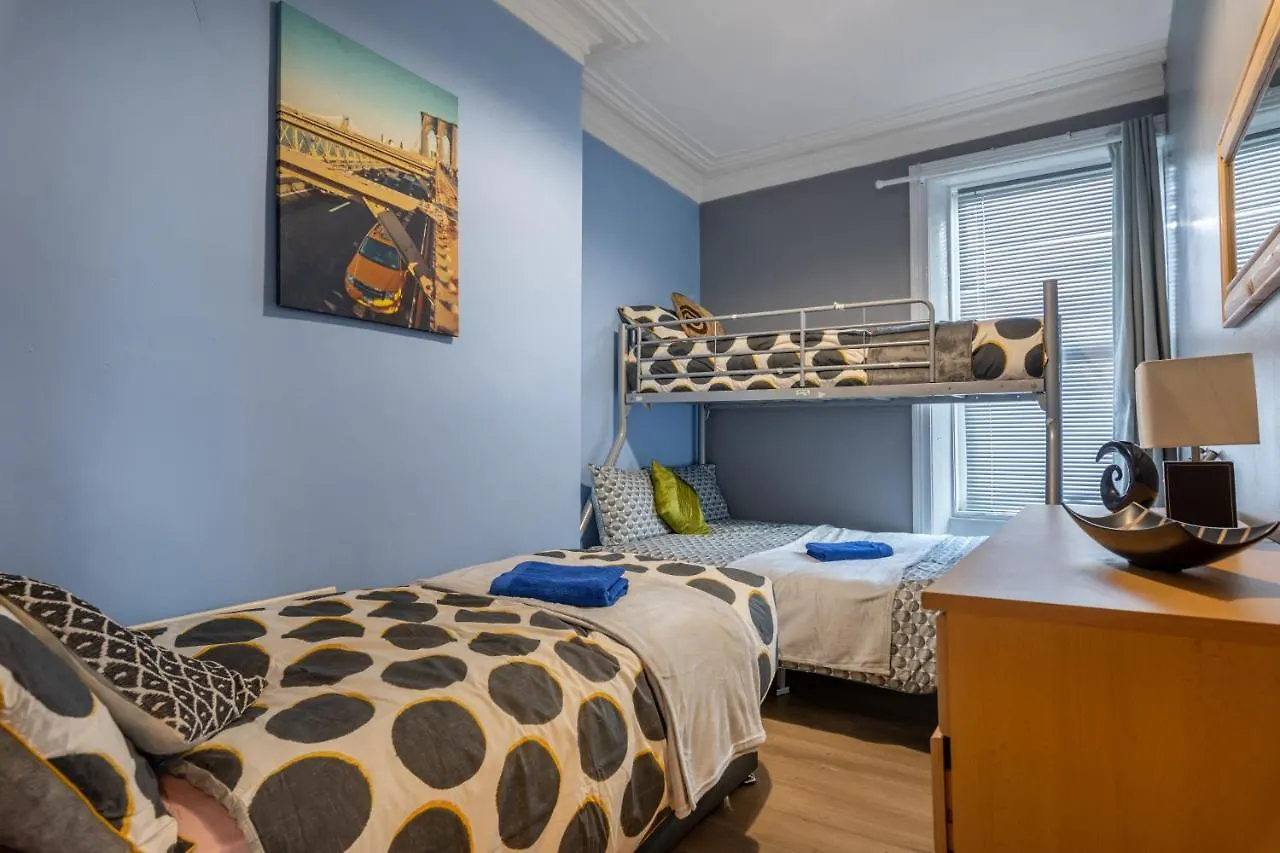 City Centre Super Spacious Apartments Free Parking And Wi Fi Newcastle upon Tyne