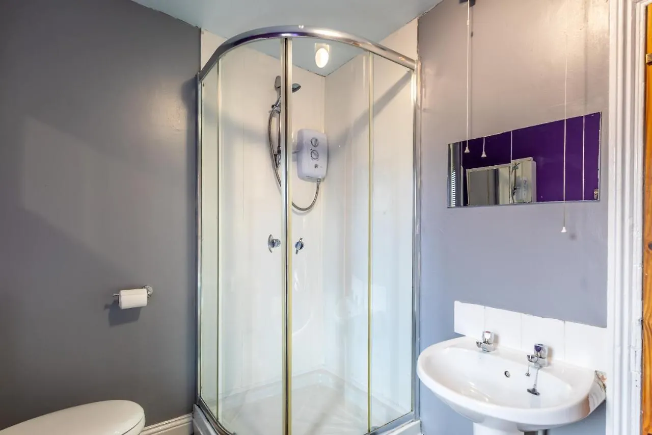 City Centre Super Spacious Apartments Free Parking And Wi Fi Newcastle upon Tyne 0*,  United Kingdom